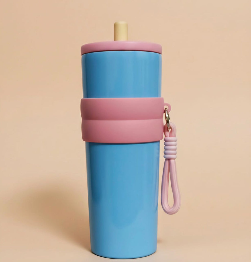Premium Leak-Proof Silicone Grip Sipper Tumbler with Charm – 750ml